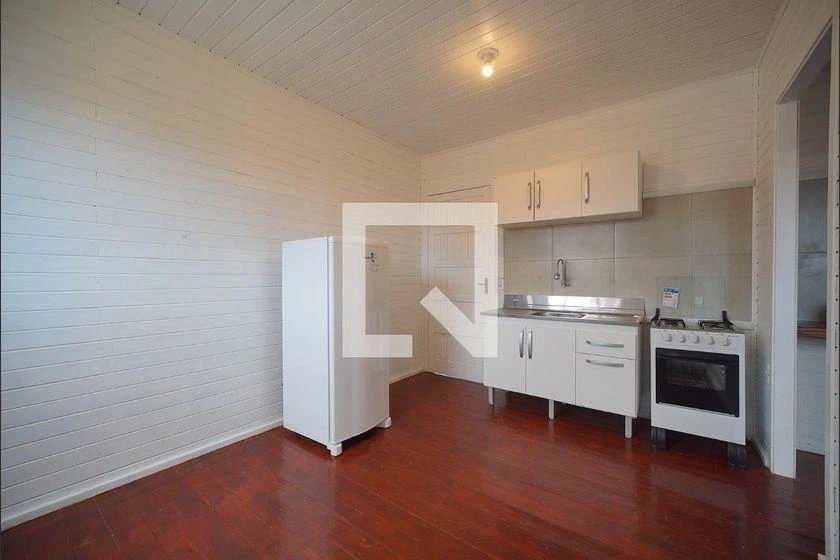 House, 24 m², with wood or laminate floors — photo 5