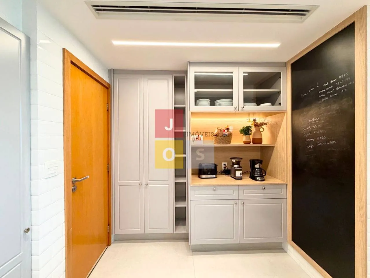 Apartamento mobiliado com 240 m² e 4 suítes — photo 16