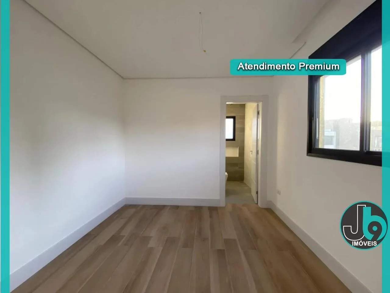 170 m² house with 3 en-suite bedrooms and tile floors — photo 8