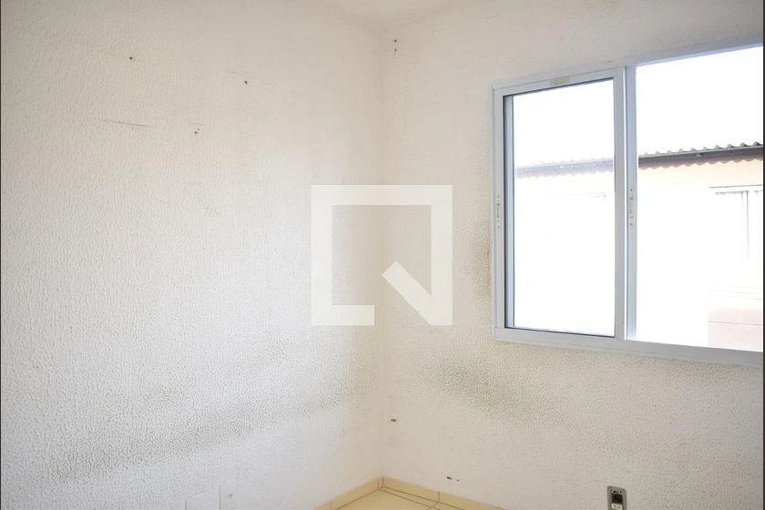 2-bedroom apartment in a building with a pool — photo 45