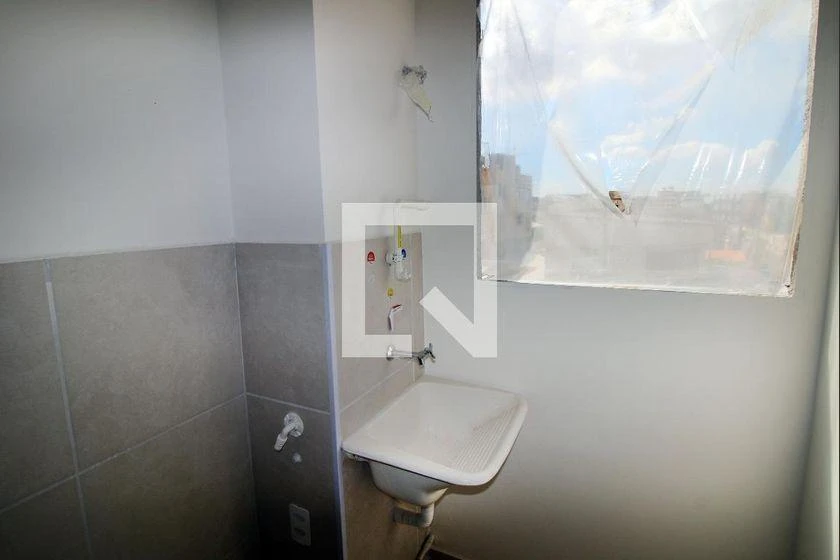 Washing machine in a 2-bedroom apartment, 43 m² — photo 23