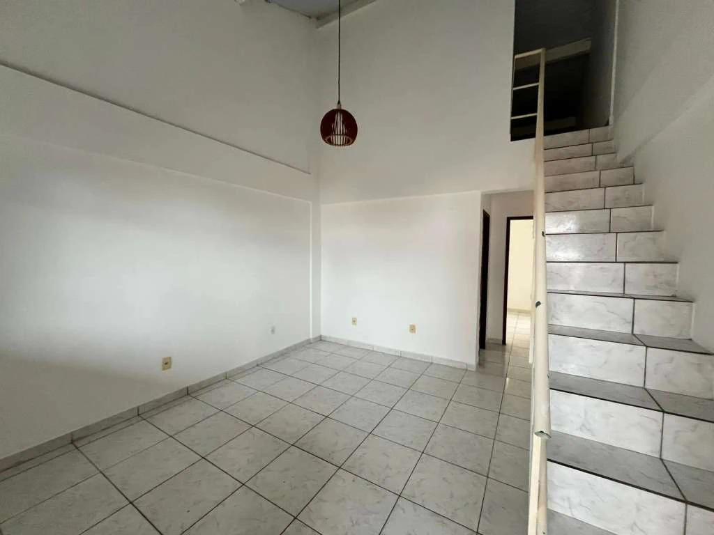 Apartamento com 2 dormitórios e 1 banheiro, vaga — photo 2