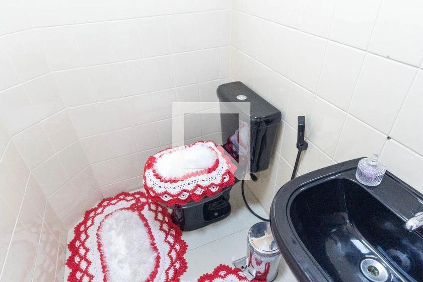 80 m² house with a washing machine and a home office — photo 37