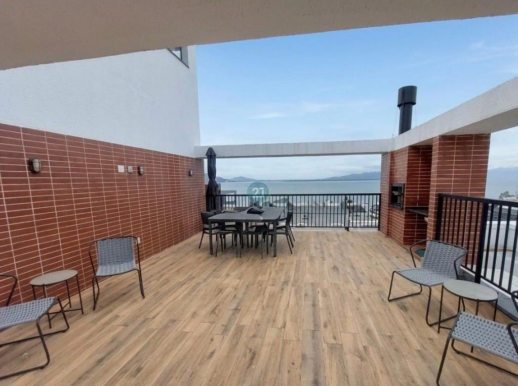 Apartamento sem mobília de 127 m² com 2 suítes