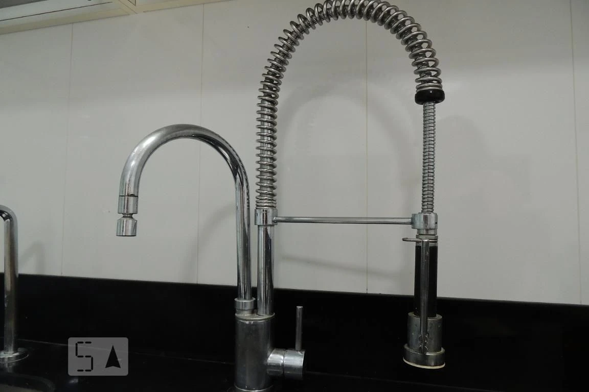 Apartamento de 4 quartos com janelas do piso ao teto — photo 80
