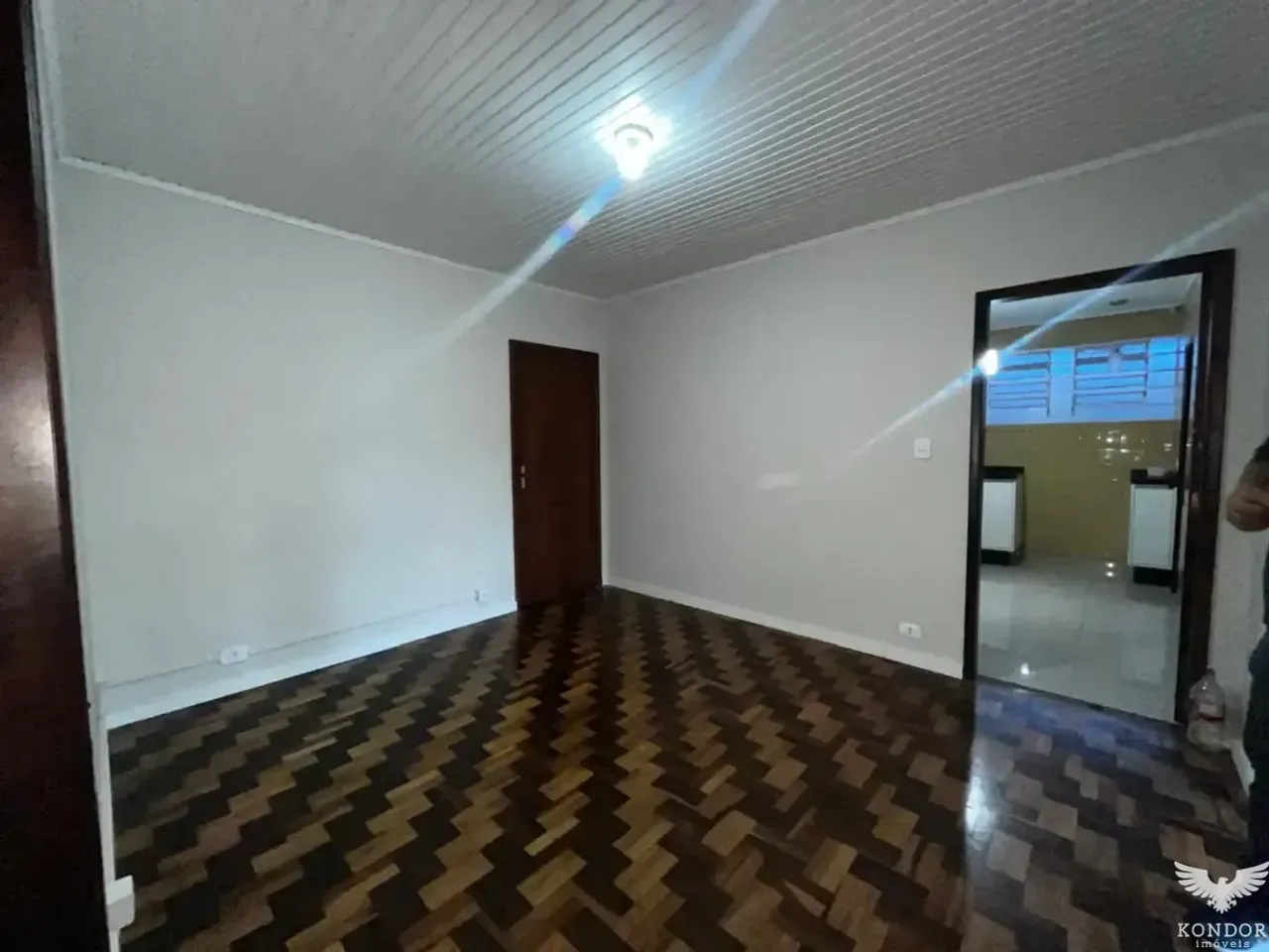 Single-level house with 220 m², 3 bedrooms and BBQ — photo 9