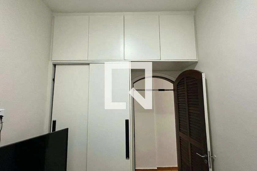 Furnished 50 m² apartment with 2 bedrooms and separate kitchen — photo 16