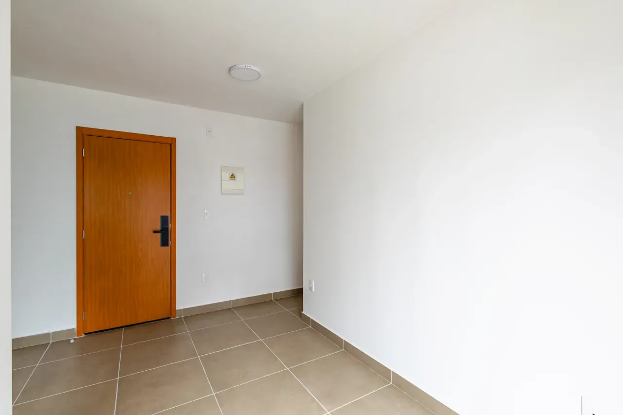 48 m² rental apartment with 2 bedrooms and city view — photo 5