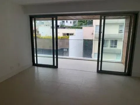 Duplex penthouse with 230 m², 3 bedrooms, 2 bathrooms — photo 12