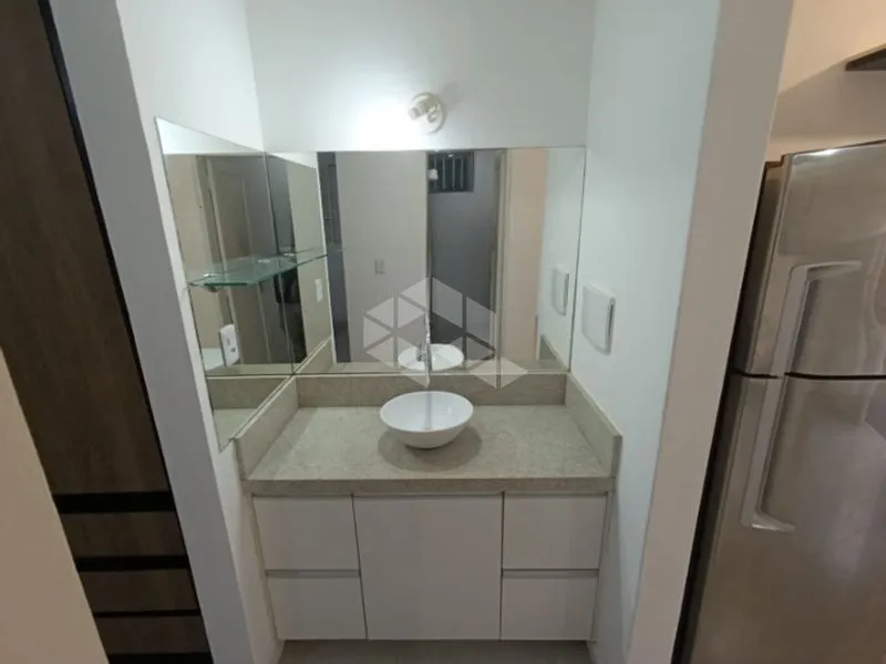 Furnished 1-bedroom house with open-plan kitchen — photo 14