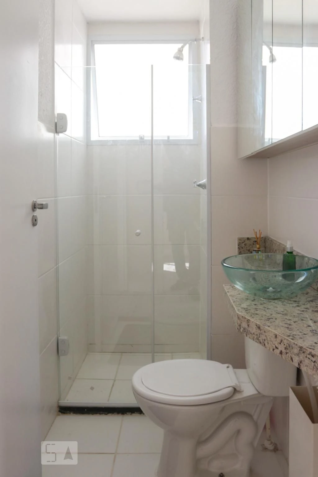Apartamento para locação com 2 quartos e cozinha fechada — photo 23