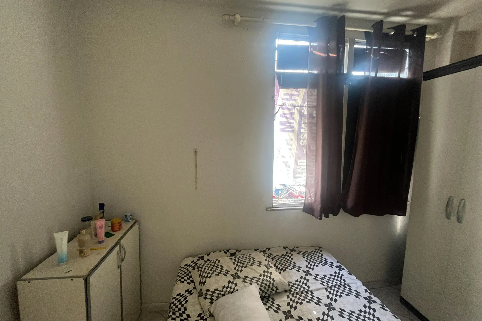 Apartamento amueblado de 2 dormitorios con 1 baño y 1 plaza — photo 9