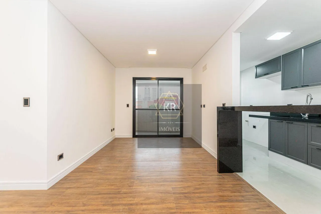 3-bedroom apartment with a private BBQ area — photo 4