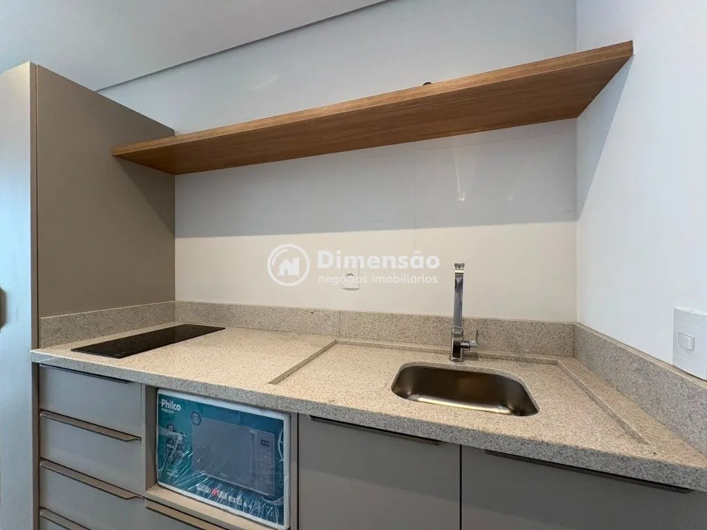 Furnished 23 m² studio with glass shower enclosure — photo 6