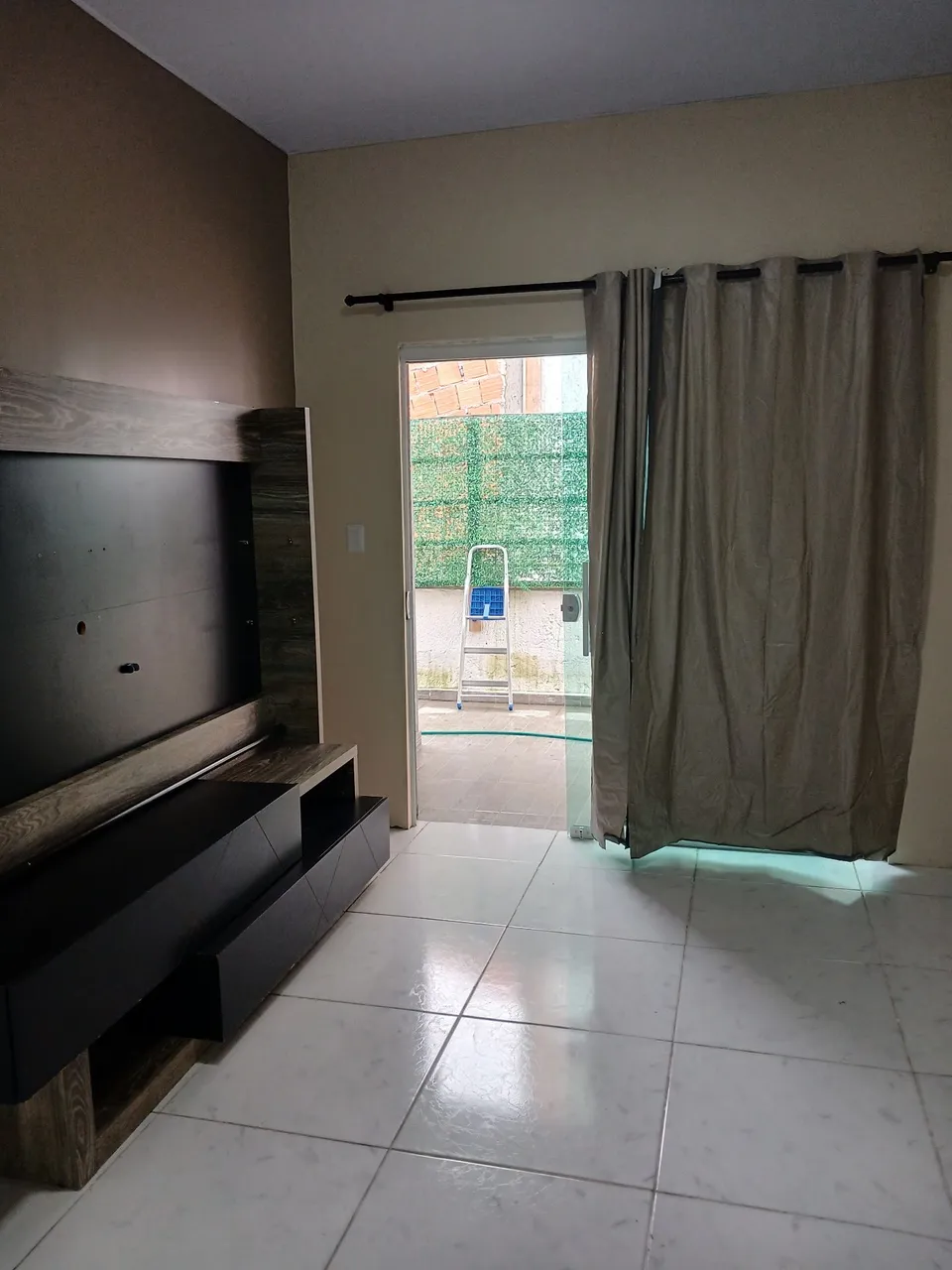 2-bedroom house with a washing machine — photo 8