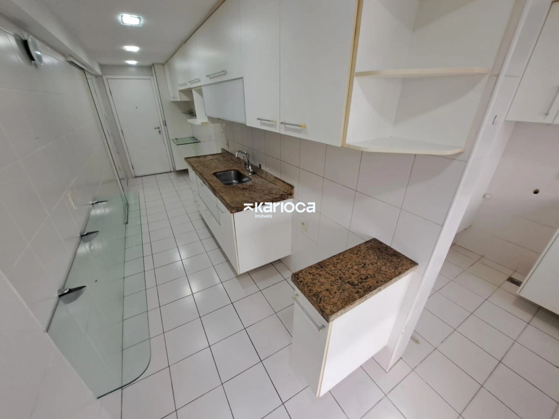 3-bedroom apartment with a home office in Rio de Janeiro — photo 30
