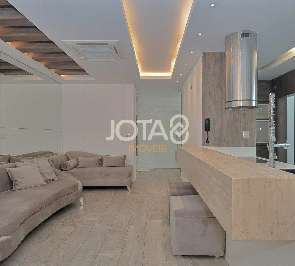 2-bedroom apartment in a building with a gym — photo 23