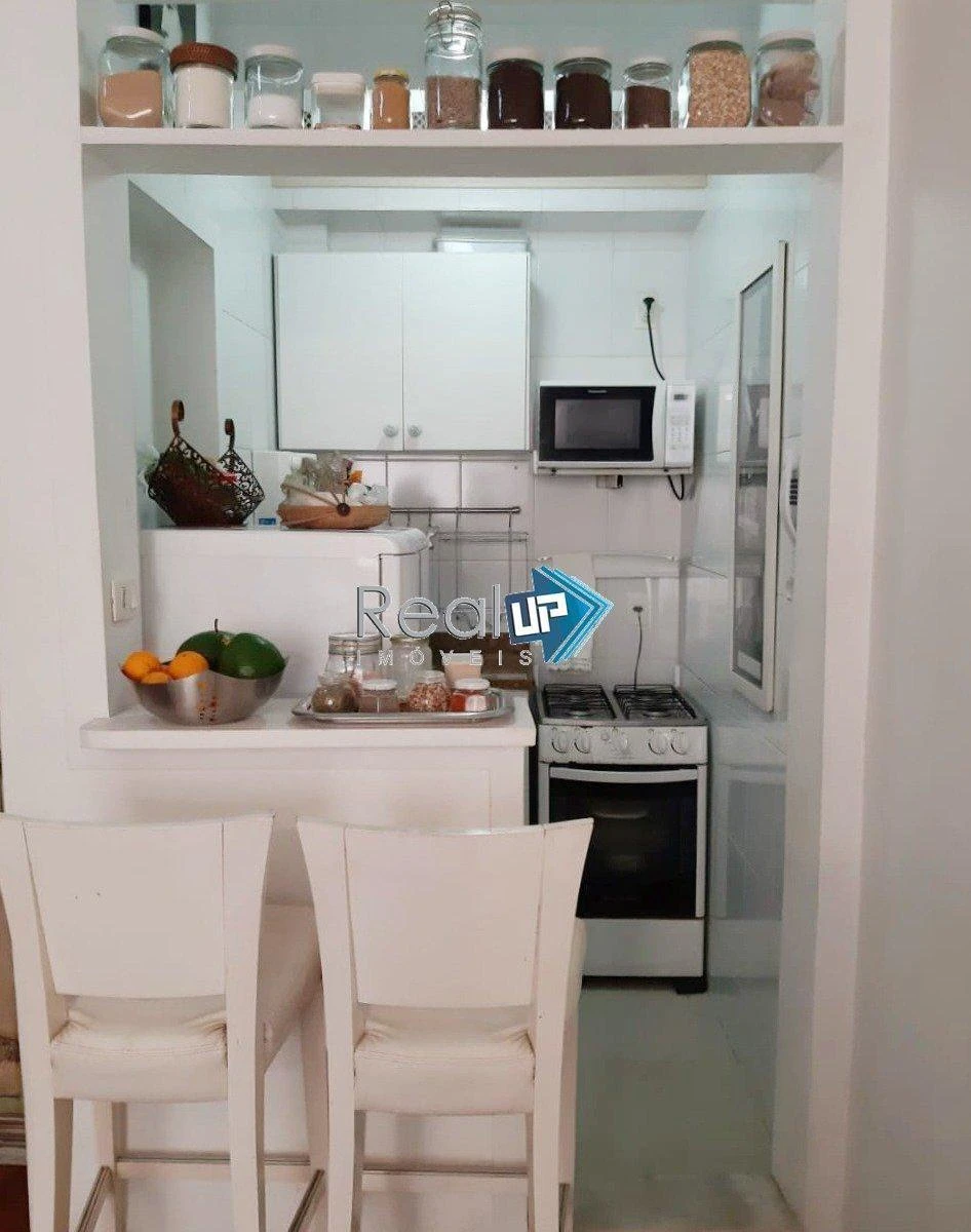 Пральна машина та 1 спальня: квартира 31 м² — photo 2