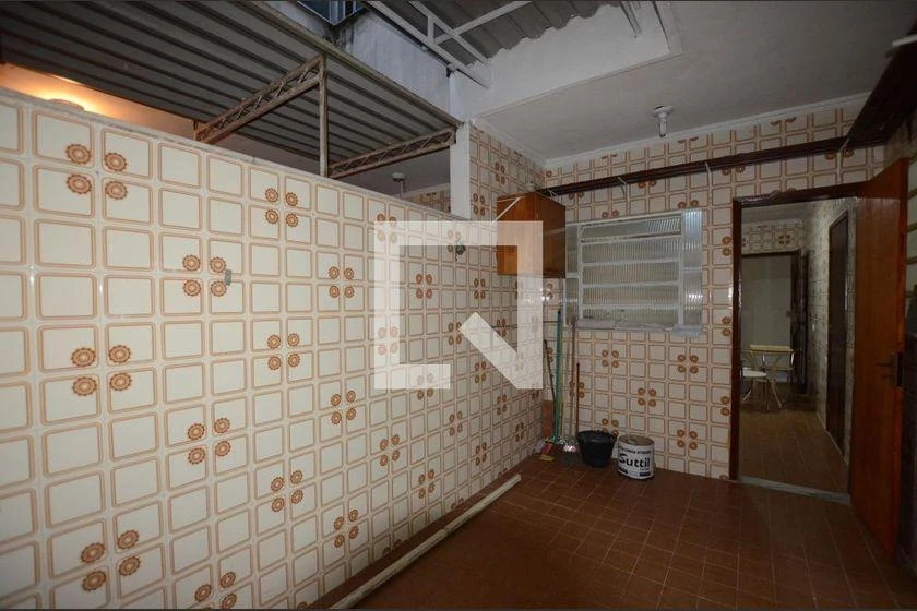 2-bedroom, 2-bath apartment with 87 m² and a balcony — photo 42