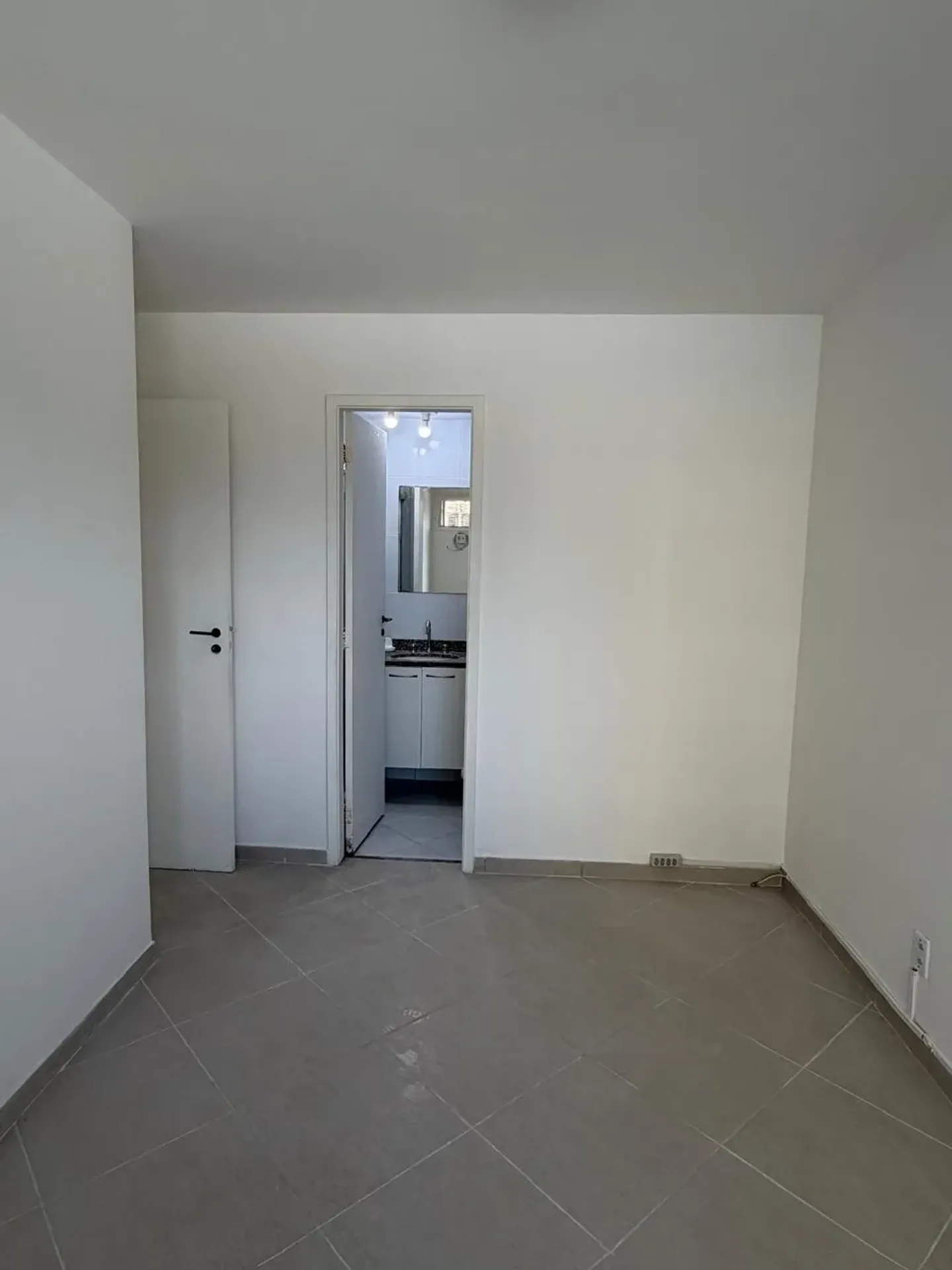 Apartment, 69 m², with a mountain view — photo 6