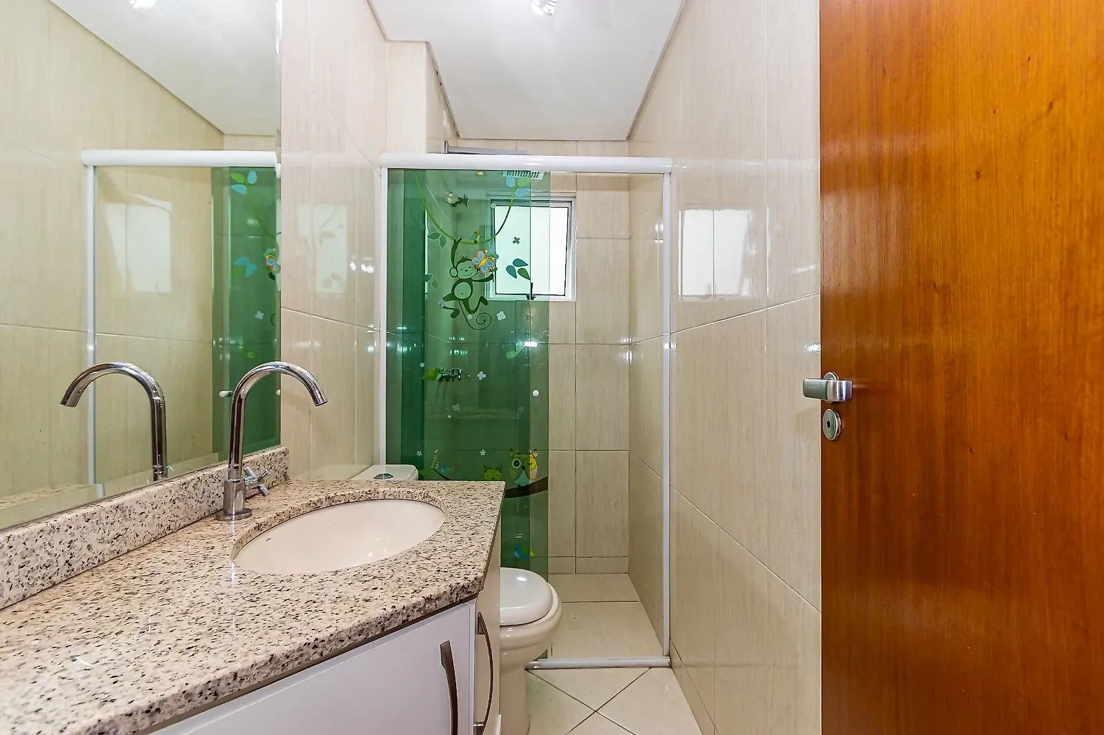 Apartamento de 2 quartos com varanda gourmet, Bacacheri — photo 21