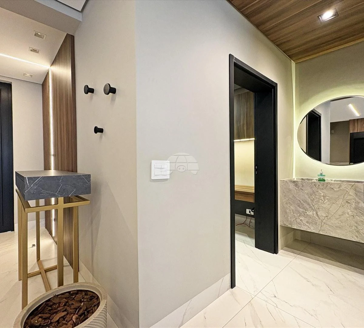 Furnished 293 m² house with open-plan kitchen — photo 43