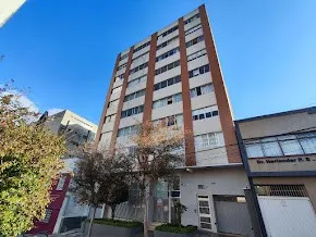 2-bedroom apartment with wood or laminate floors in Curitiba — photo 10