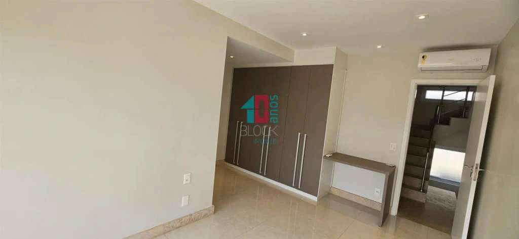 House with 4 bedrooms, 3 en-suites, 11 bathrooms and 2 parking — photo 12