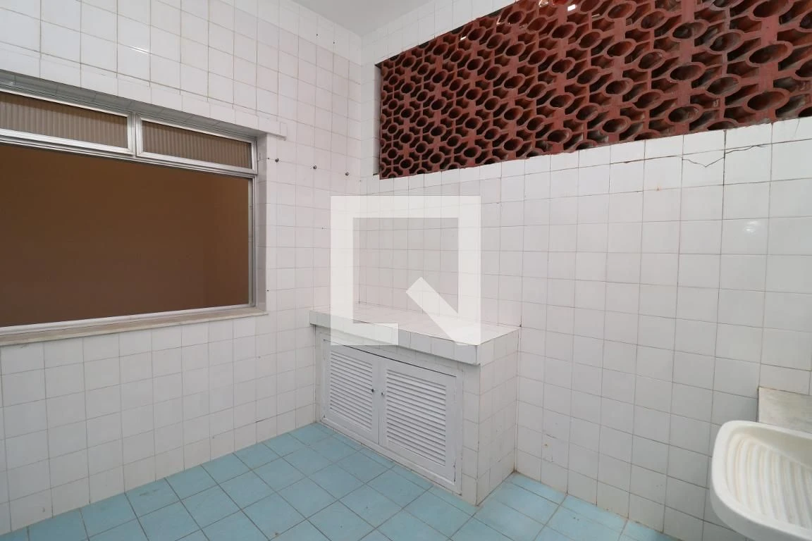 4-bedroom house, 200 m² — photo 46