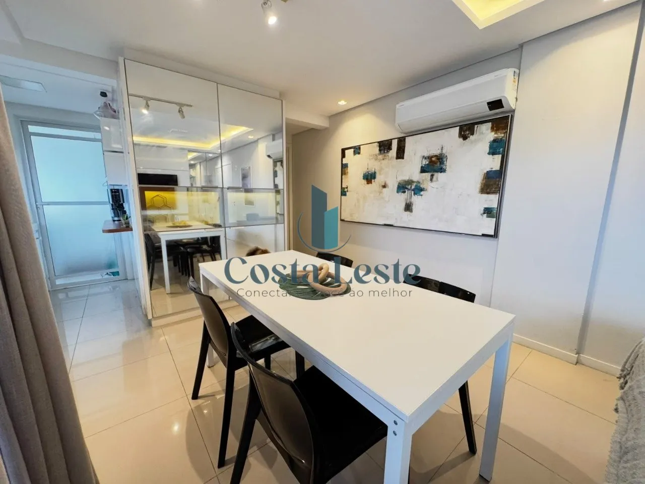 2-bedroom apartment with a home office in Florianópolis — photo 18