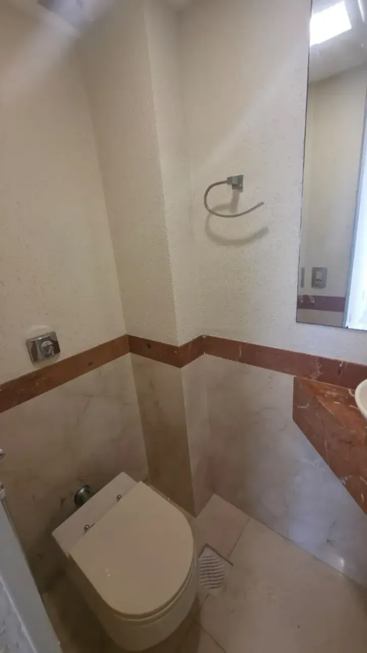 173 m² apartment with a balcony and 3 bedrooms — photo 11