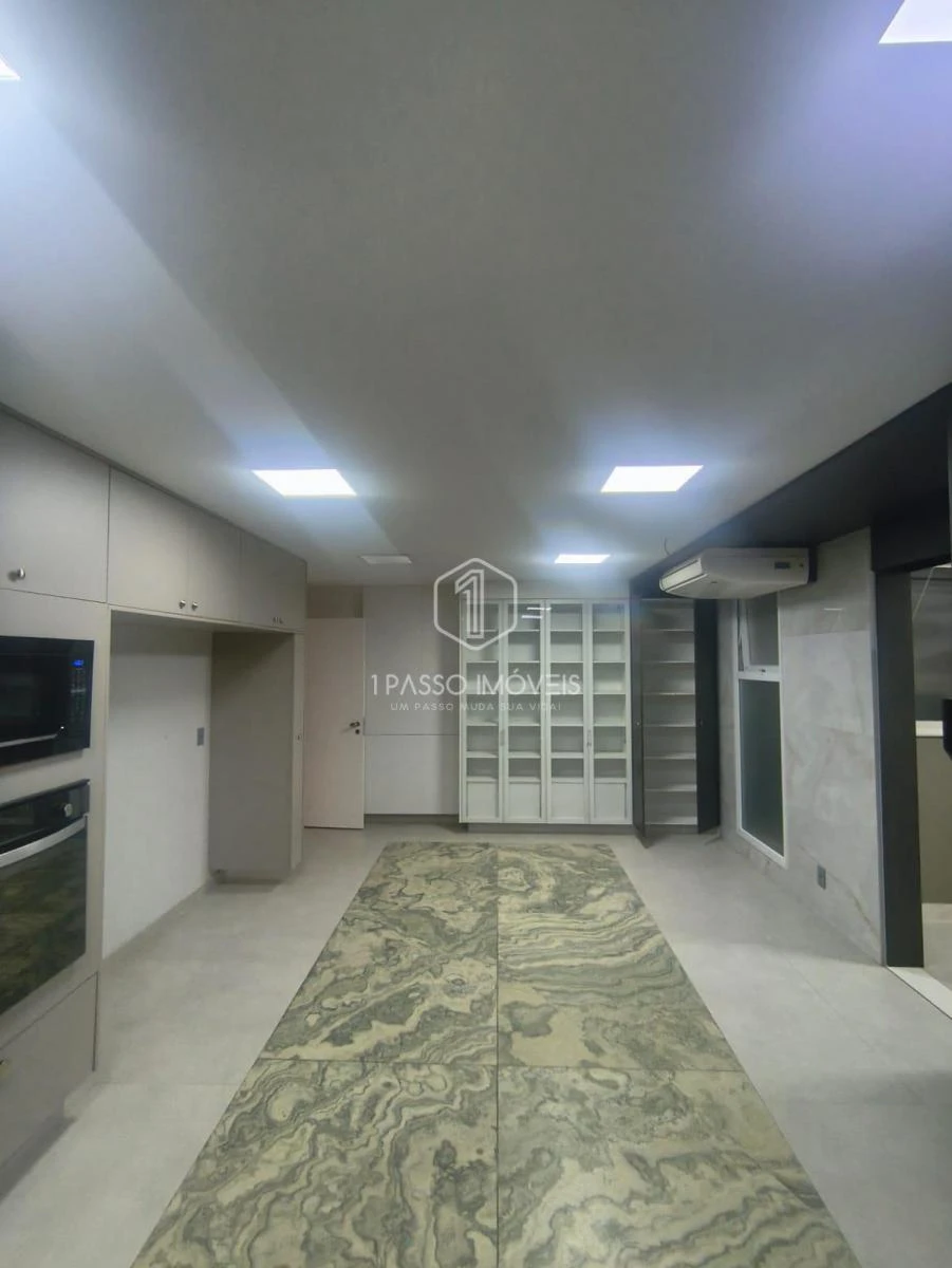 4-bedroom apartment with a water view in Rio de Janeiro — photo 29