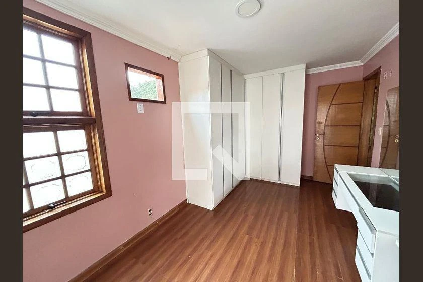 Casa com 3 quartos, suíte e cozinha a gás, 200 m² — photo 47