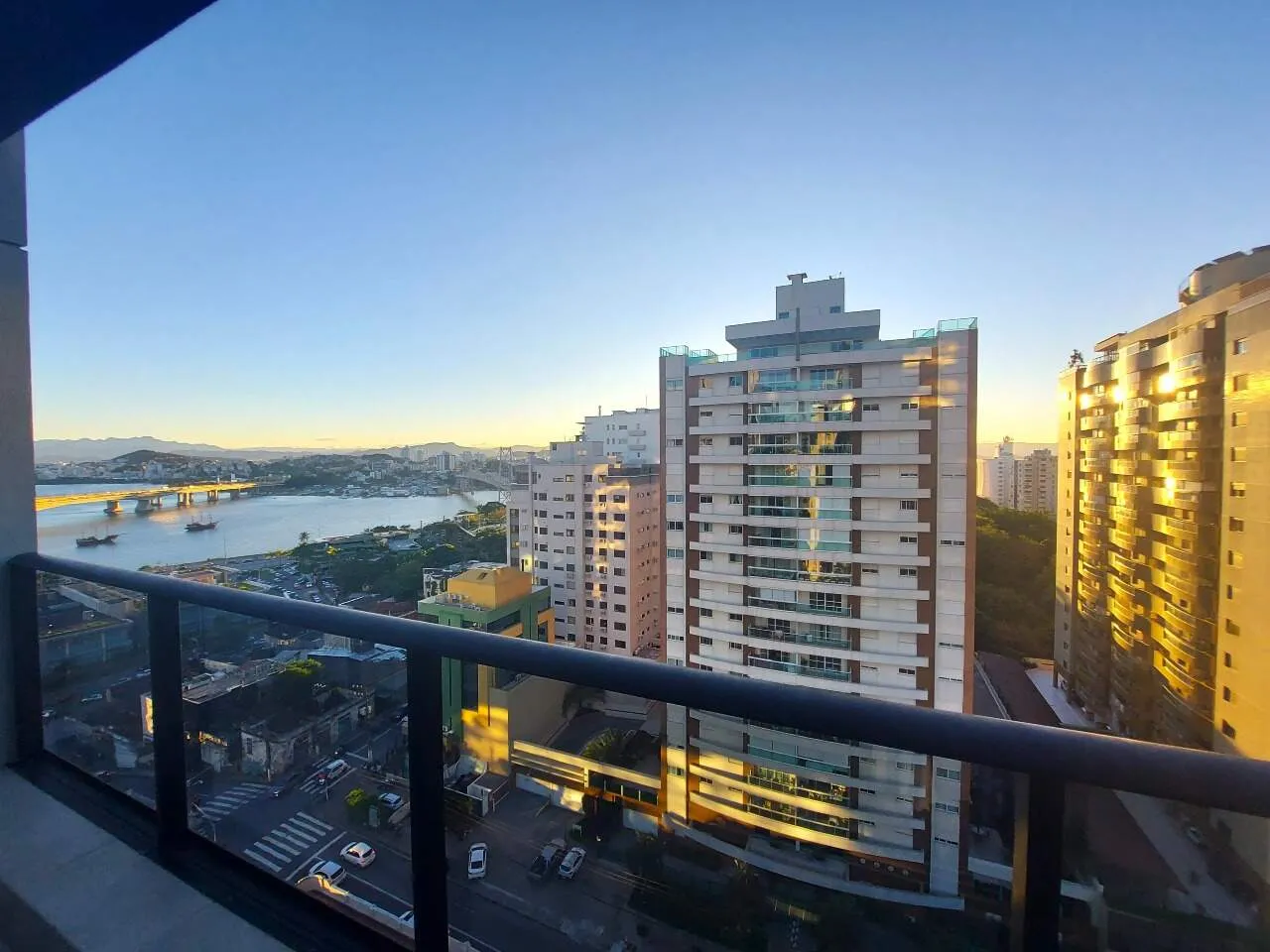 Apartamento mobiliado com 1 quarto e 87 m² no 10º andar — photo 11