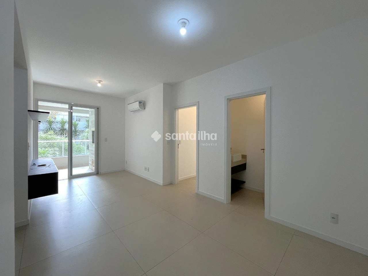 Балкон з грилем та 2 спальні: квартира 72 м² — photo 7