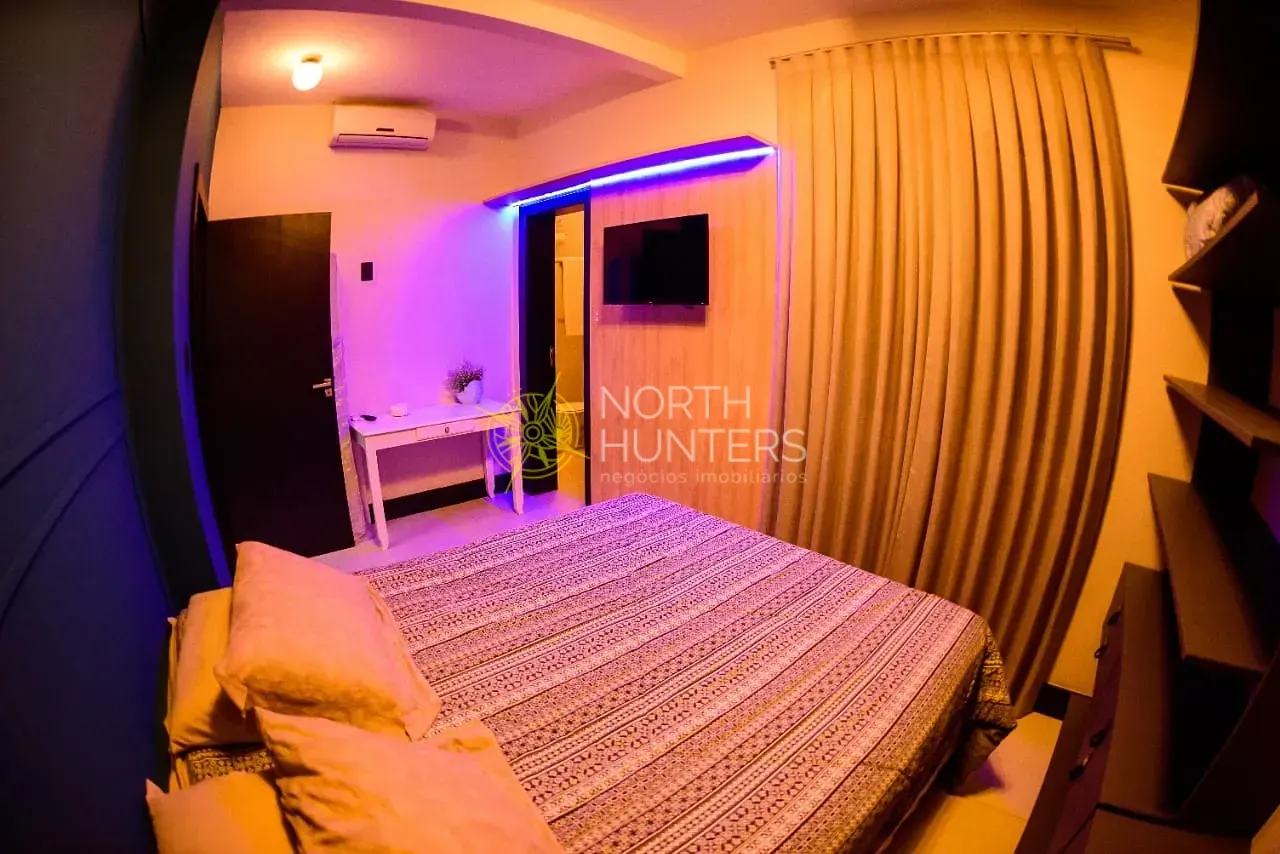 Casa con 5 dormitorios y cocina de concepto abierto — photo 55