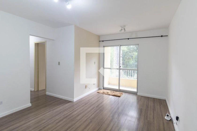 Балкон с грилем и 3 спальни: квартира 80 м² — photo 3