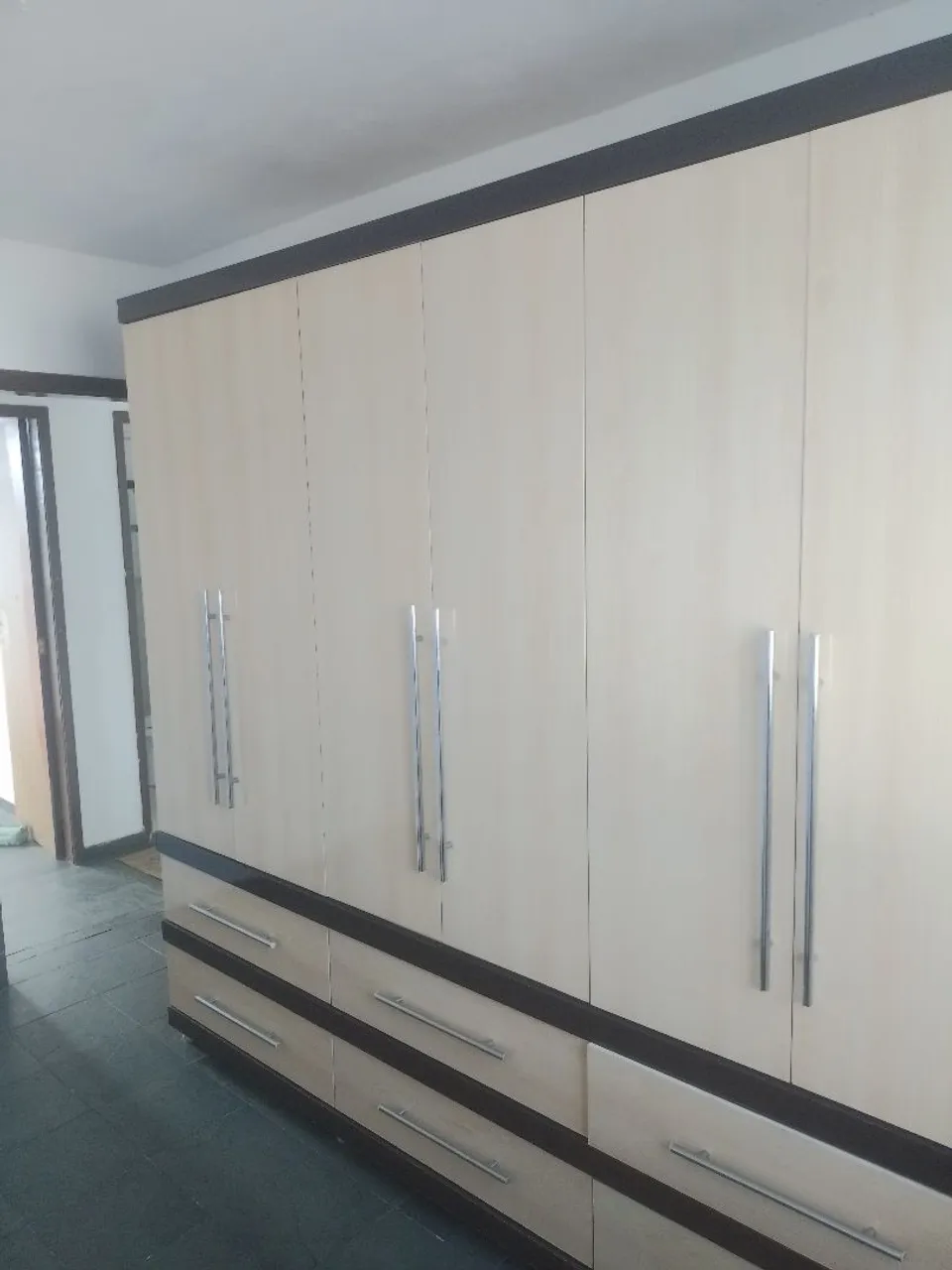 2-bedroom apartment with a mountain view — photo 10