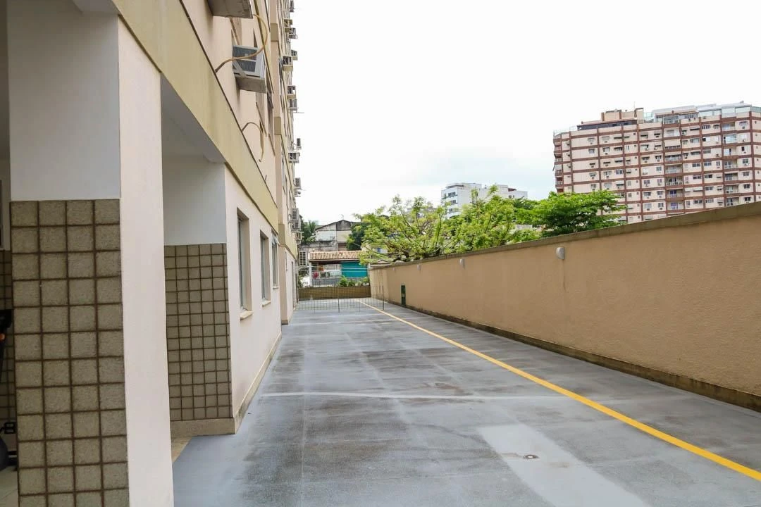 Apartamento para alugar com 2 quartos, 1 banheiro e vaga — photo 25