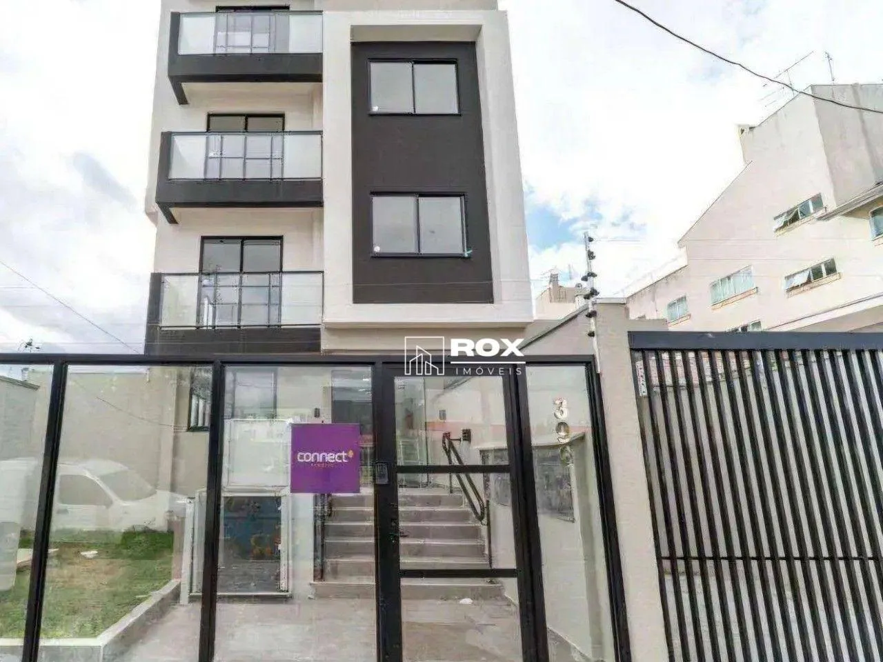 34 m² studio with 1 bedroom and private BBQ — photo 2