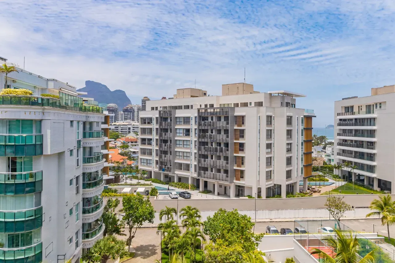 575 m² apartment with 4 en-suite bedrooms and 4 parking — photo 46