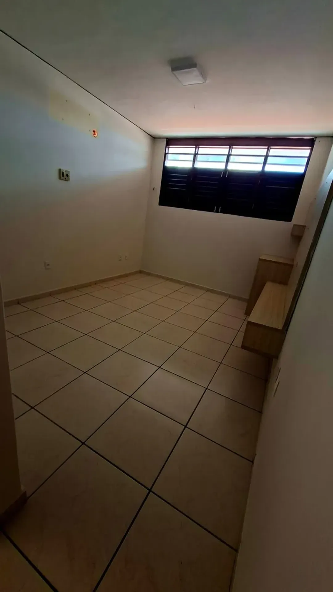 House with 4 en-suite bedrooms and electronic gate — photo 13