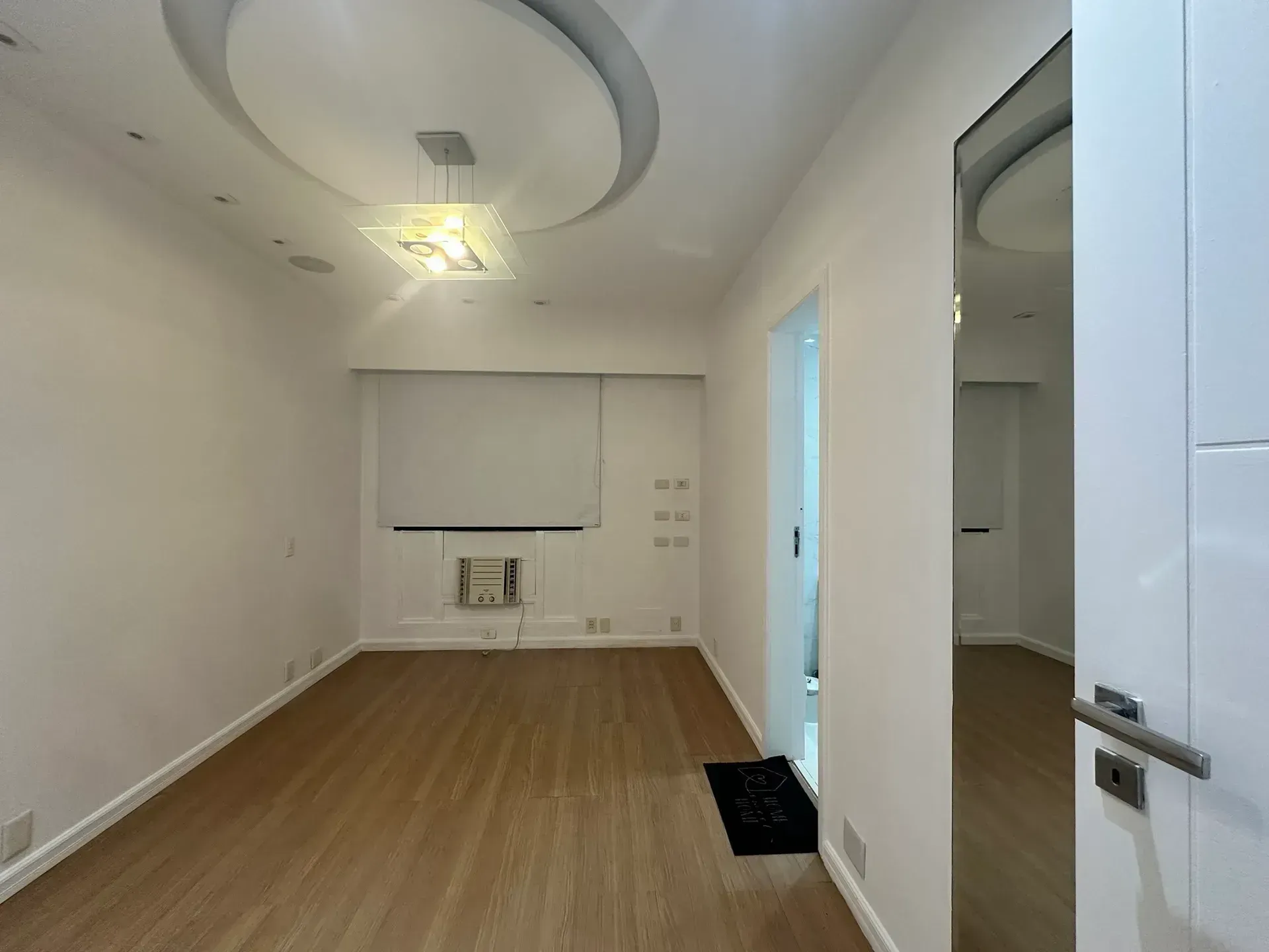 Apartamento sin muebles con 3 dormitorios y se aceptan mascotas — photo 24