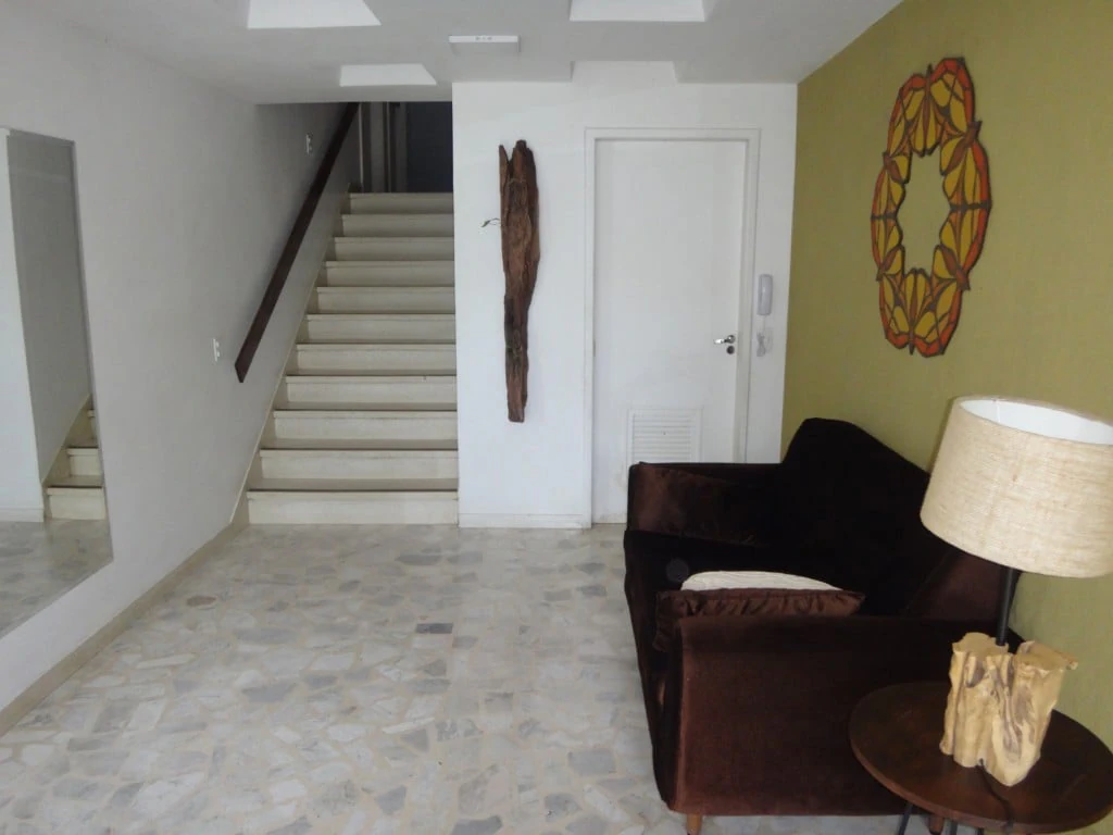 2-bedroom apartment with wood or laminate floors in Curitiba — photo 26