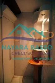 450 m² unfurnished house with 6 bedrooms and private garden — photo 37