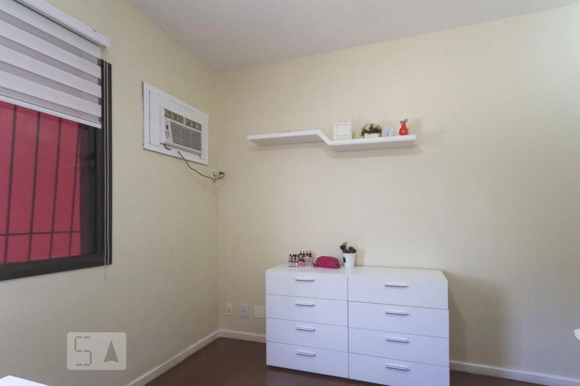 142 m² apartment with 3 bedrooms and 2 parking spaces — photo 41