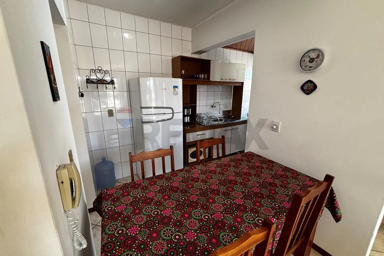 Мебльована квартира з 1 спальнею і 1 ванною — photo 2