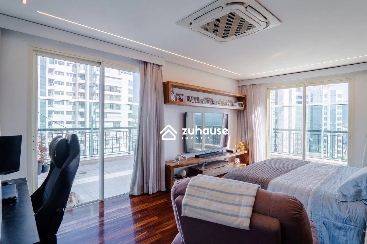 Penthouse with 4 suites and 600 m² in great condition — photo 21
