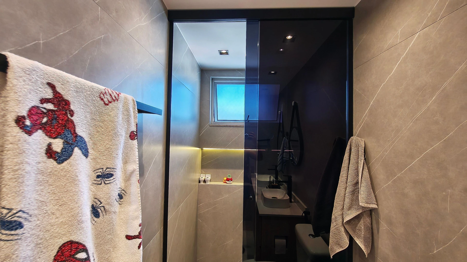 Apartamento mobiliado com 3 suítes e varanda com churrasqueira — photo 51