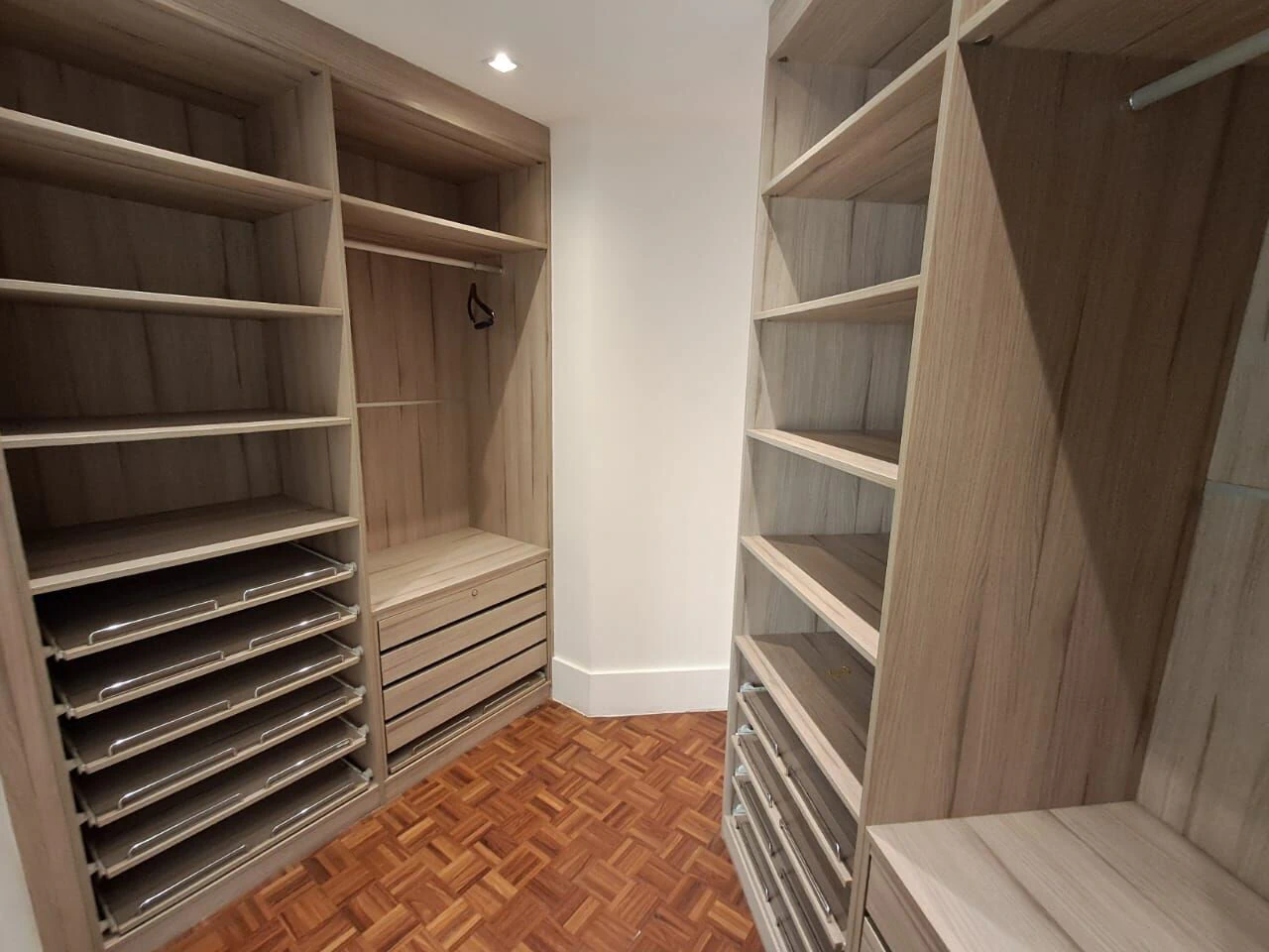 4-suite apartment with 370 m² and private BBQ area — photo 12
